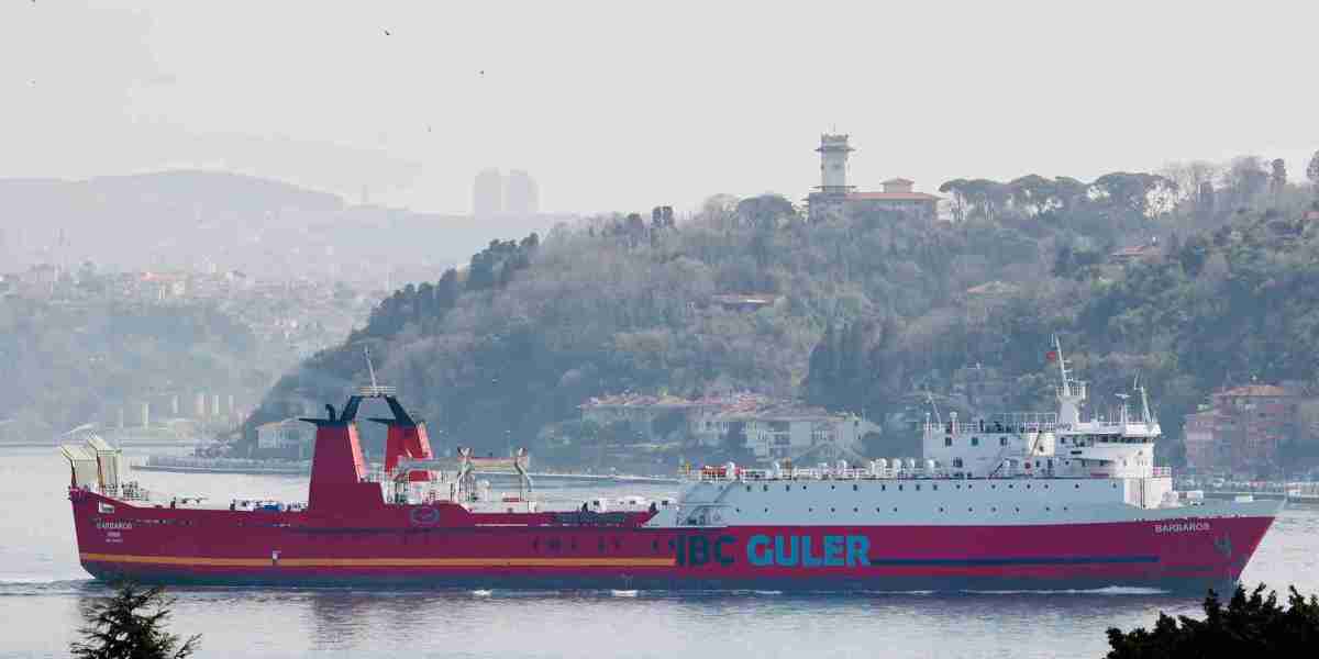 Russia’s ghost ships haunt Libya